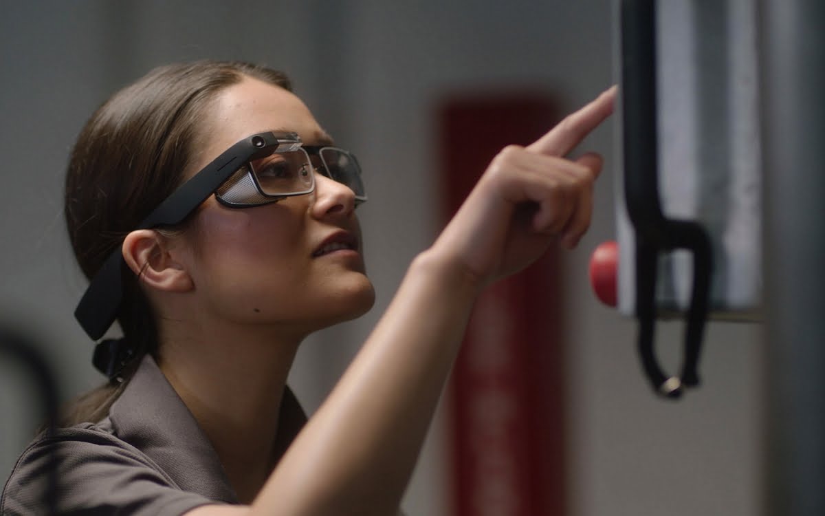 Google detiene una vez más la venta de gafas Glass AR Connected