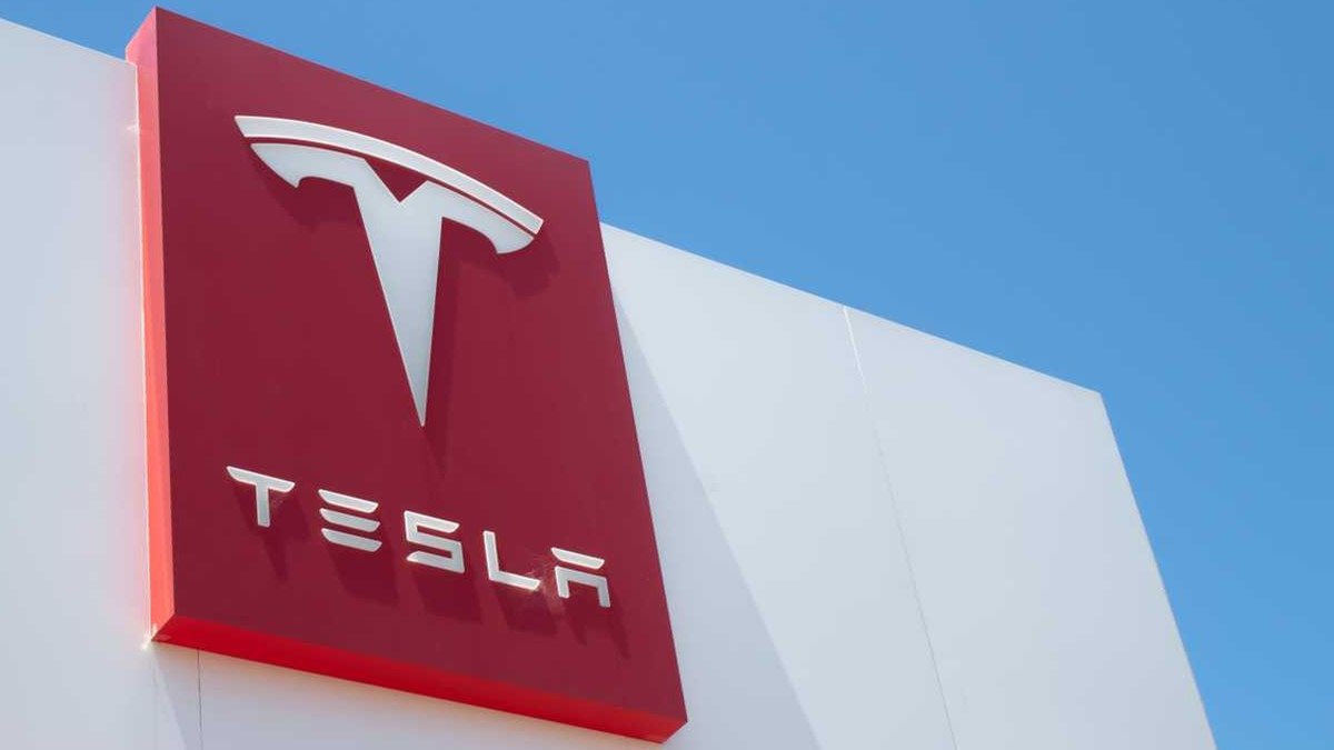 8 razones para no comprar un Tesla